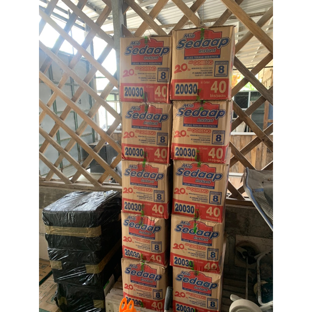

mie sedap goreng&soto 1karton