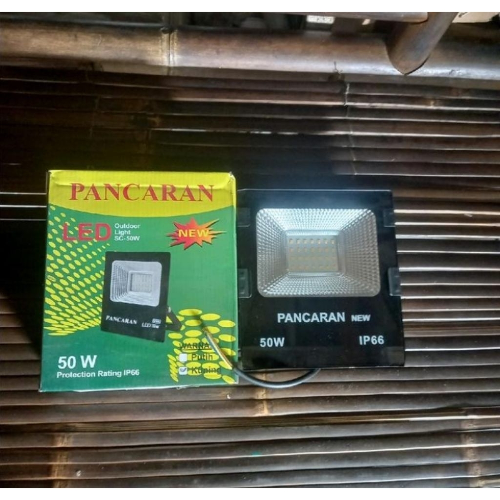 lampu sorot 50 kuningan pancaran lampu tembak LED kuning