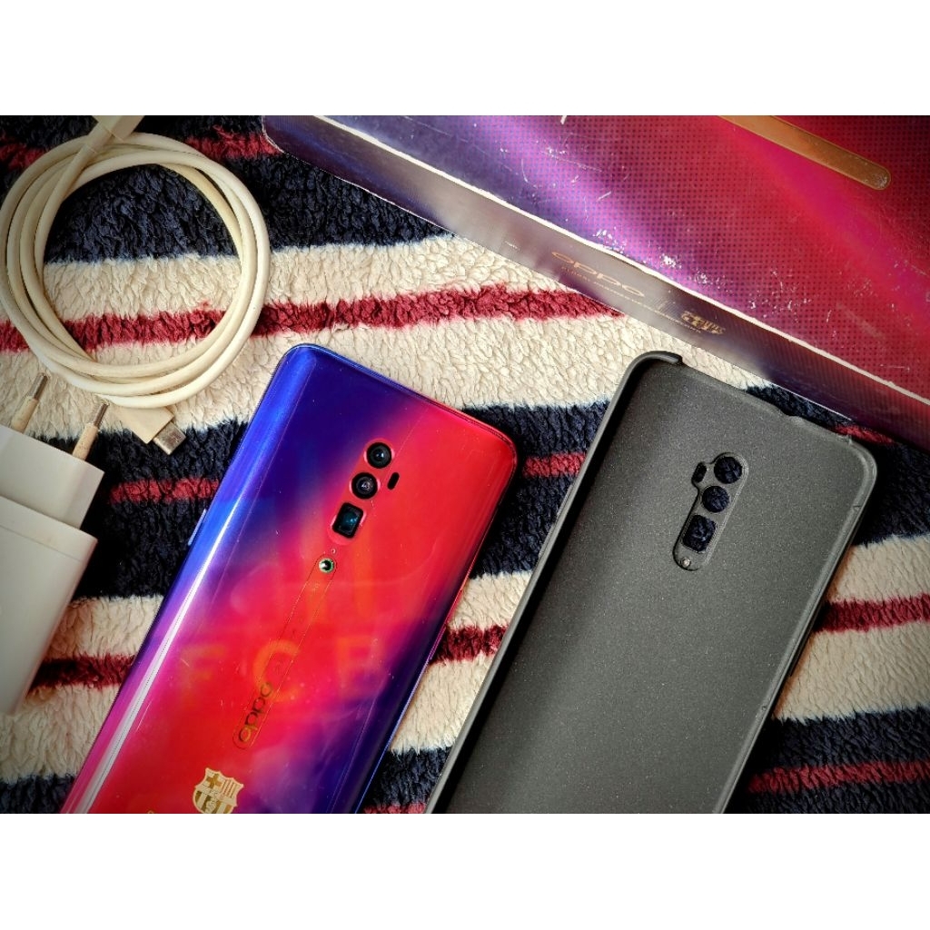 Oppo Reno 10x Zoom FC Barcelona second Preloved Bekas
