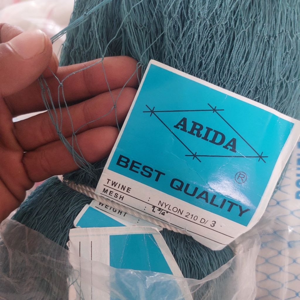 jaring nylon ARIDA 1 3/4 IN D3 100MD X 100YDS BIRU