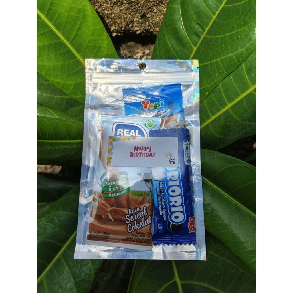 

mini gift snack - hampers mini - hampers ulang tahun tema warna biru