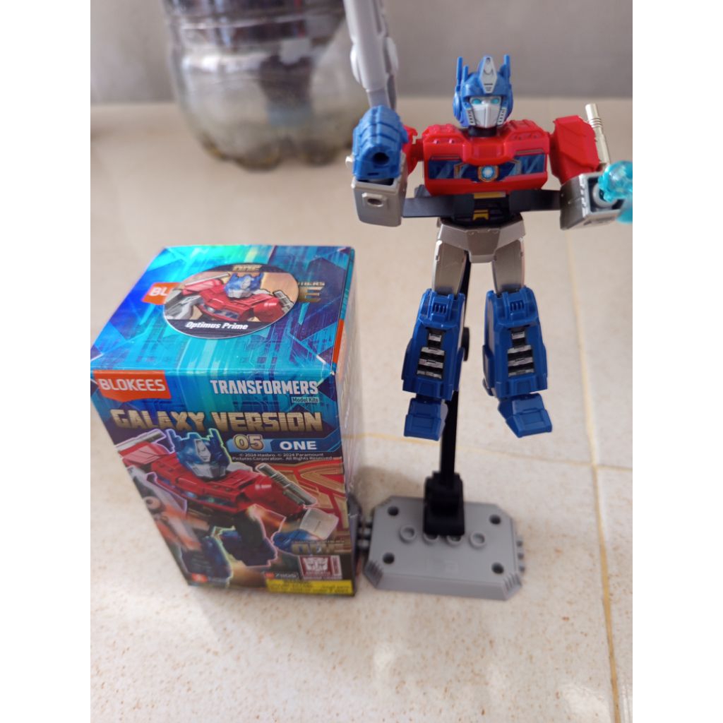 BLOKES OPTIMUS PRIME GALAXY VERSION