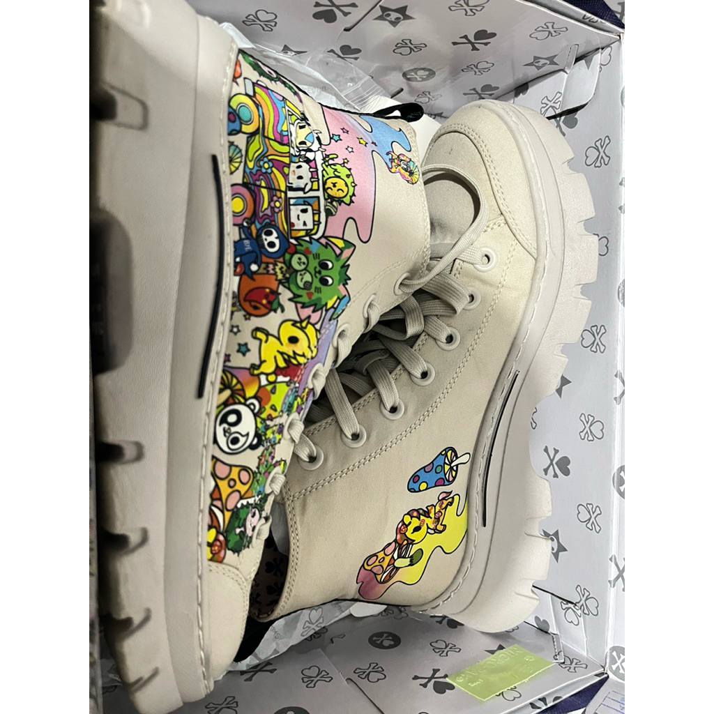 (preloved )Skechers Roadies Surge Women's Sneaker - Natural edisi Tokidoki