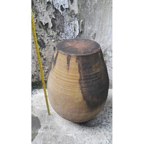 

GUCI TEMPAYAN POT KERAMIK VASE VAS FAS ANTIK KUNO JADUL VINTAGE KLASIK