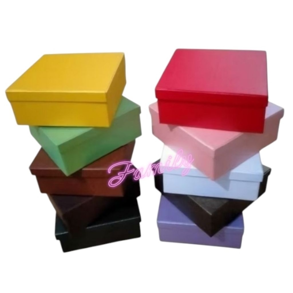 

bok kotak kado/bok hadiah/bok souvenir 20x20cm