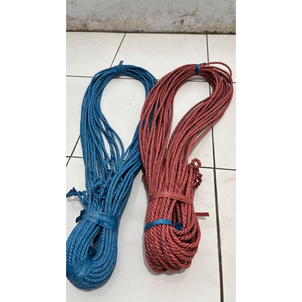 

tambang kambing rafia kecil