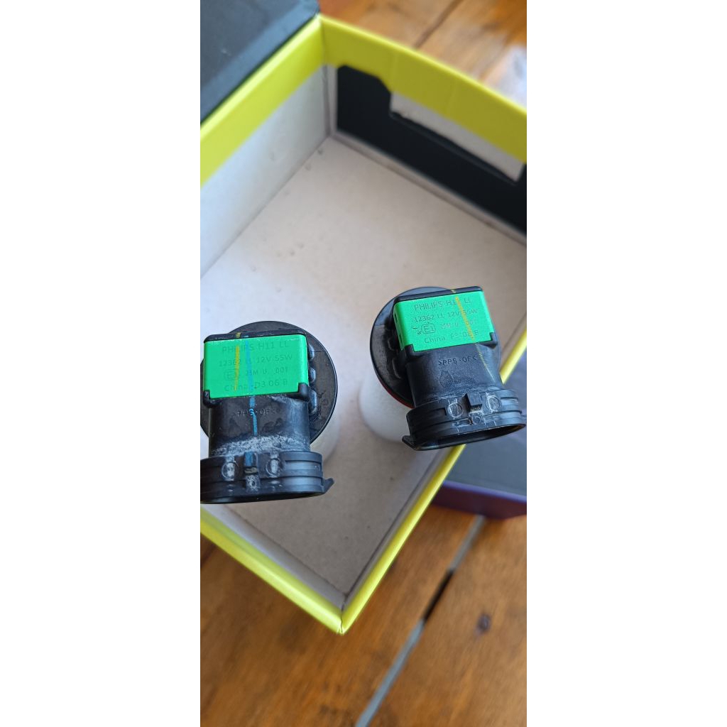 lampu bohlam H11 Philips 55watt