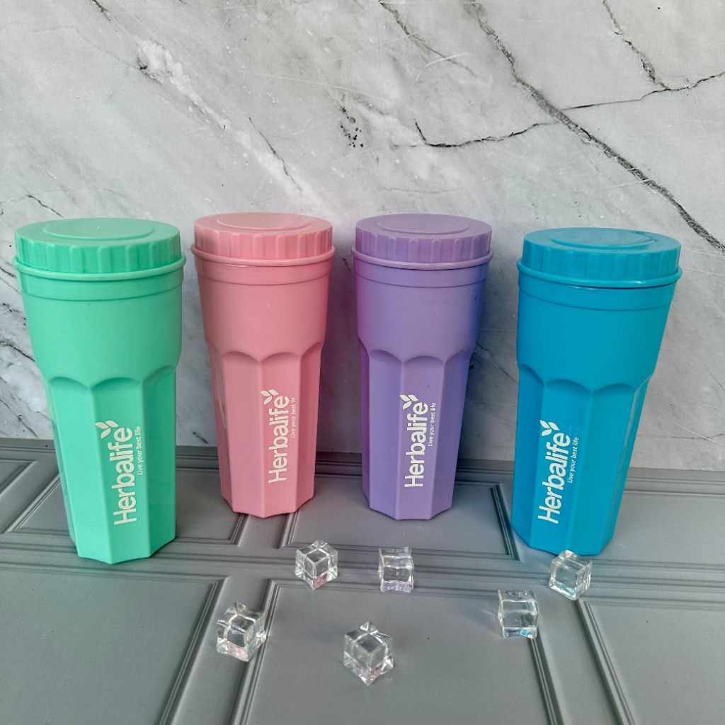 Gelas HLF 750 ml dengan tutup rapat