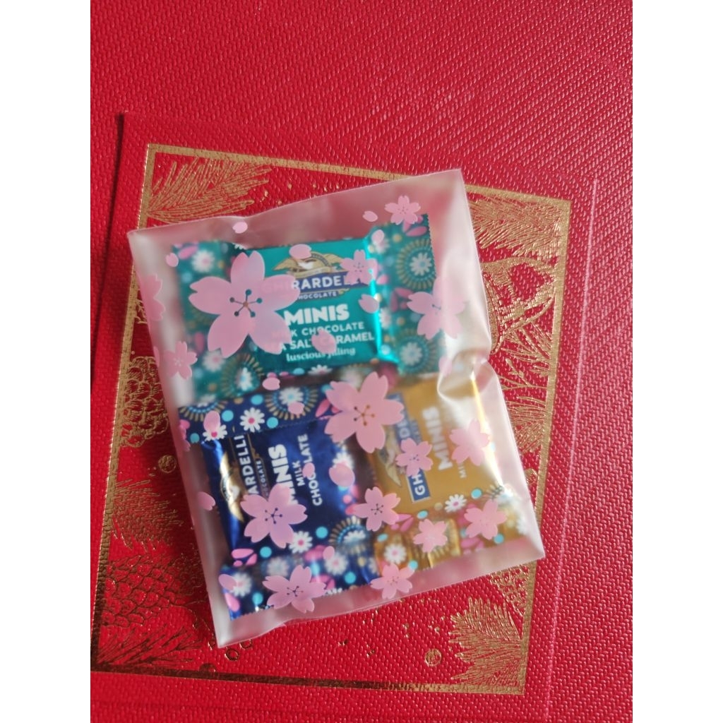 

Paket mini Ghirardelly Coklat Asli dari Amerika