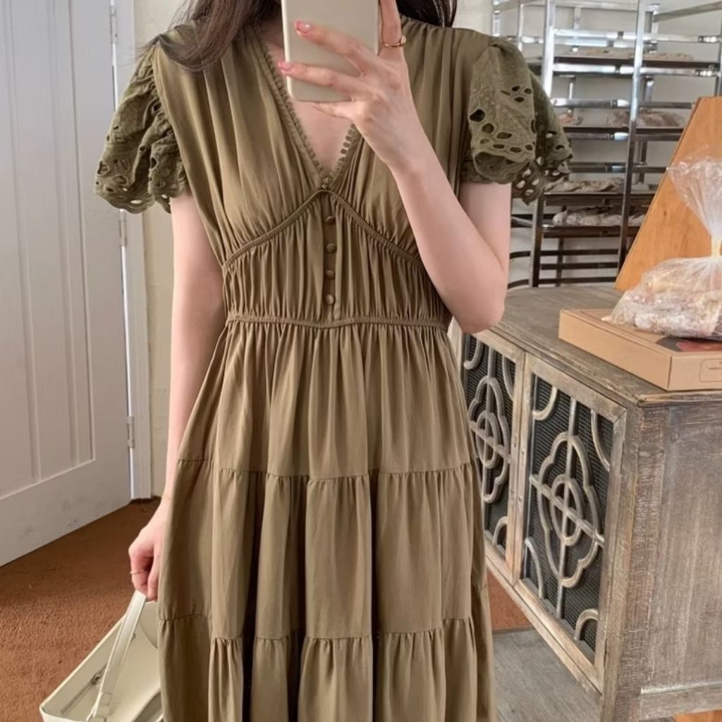 58400 doralis tiered midi dress