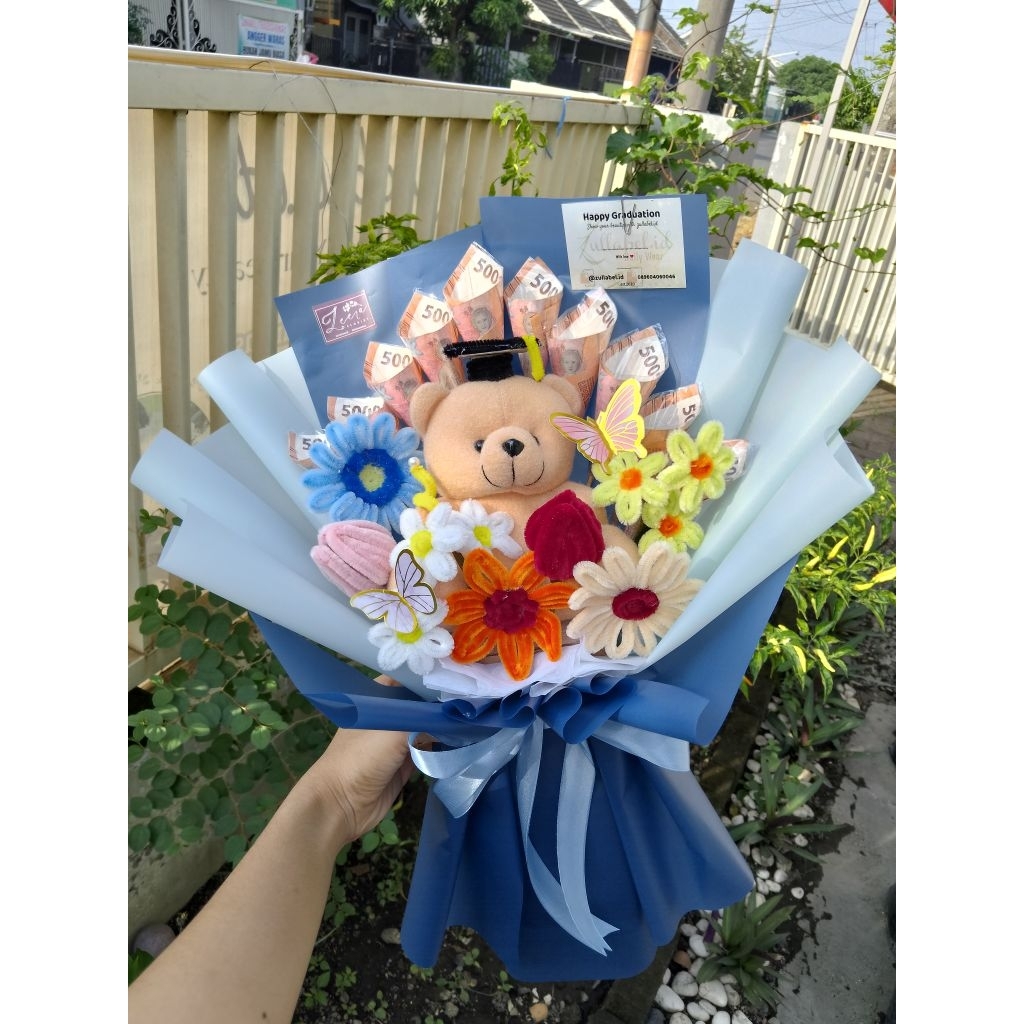 Buket Wisuda bunga, uang dan boneka/ Buket uang/buket kawat bulu