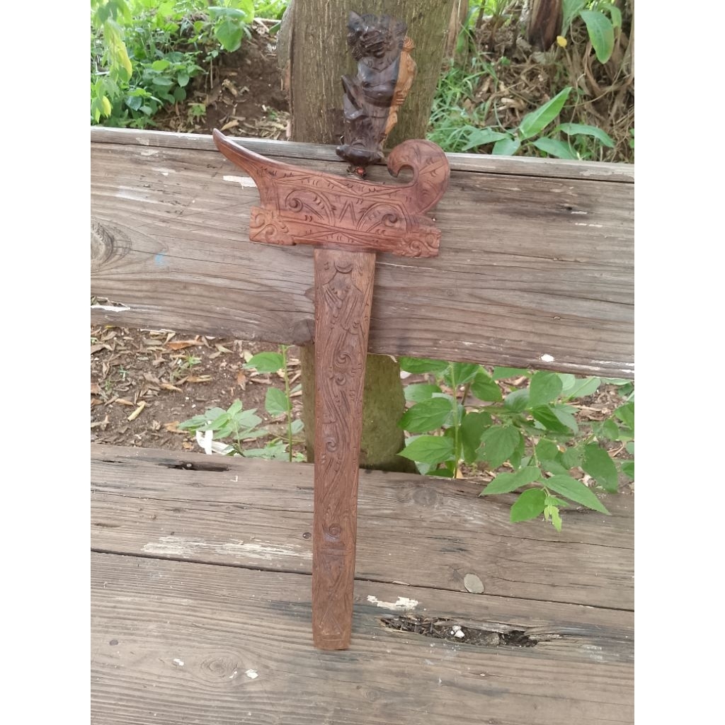 keris bali full ukir