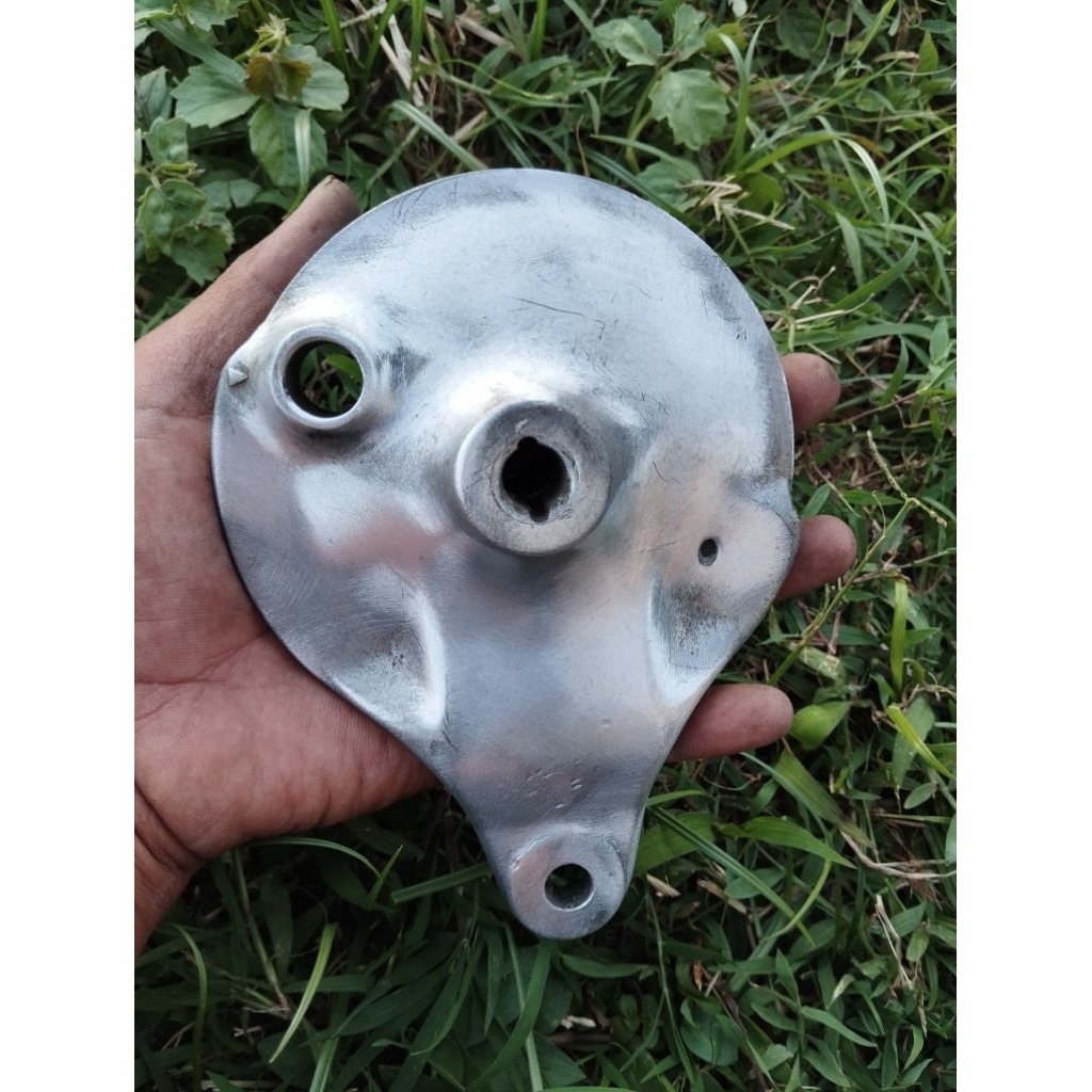 tutup tromol belakang original c70 super cub c700 c800