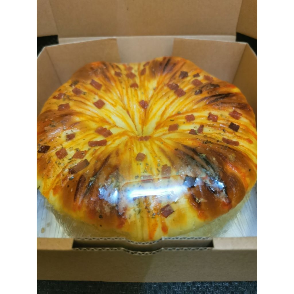 

Woolroll Smokebeeg Cheese Bread