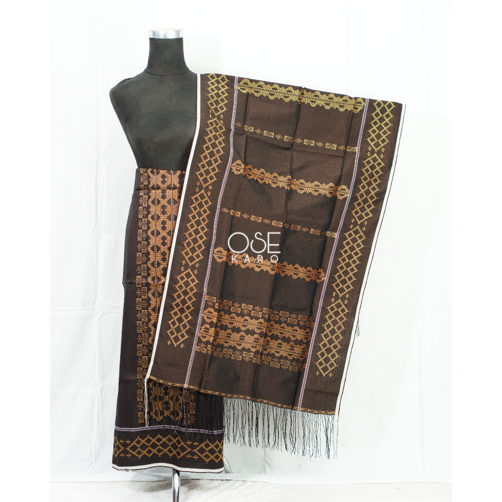 Setelan Semi Sutra Uis Nipes Karo  Motif Pengretret