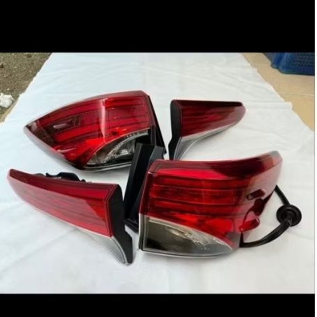 stop lamp set fortuner VRZ original