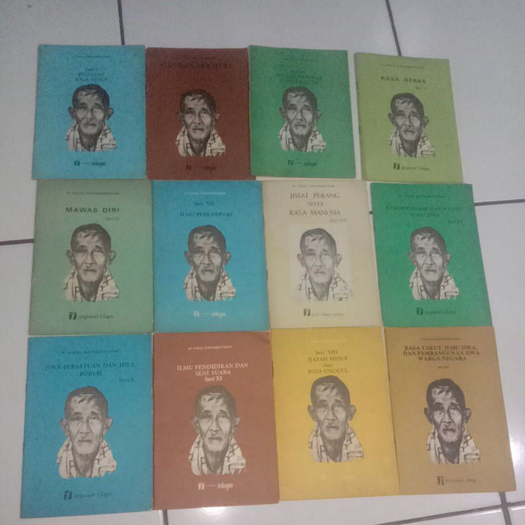 12 BUKU KI AGENG SURYOMENTARAM