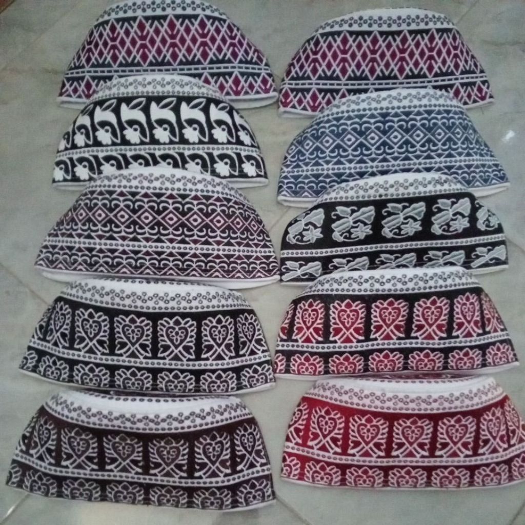 Peci Oman banglades Assyarif