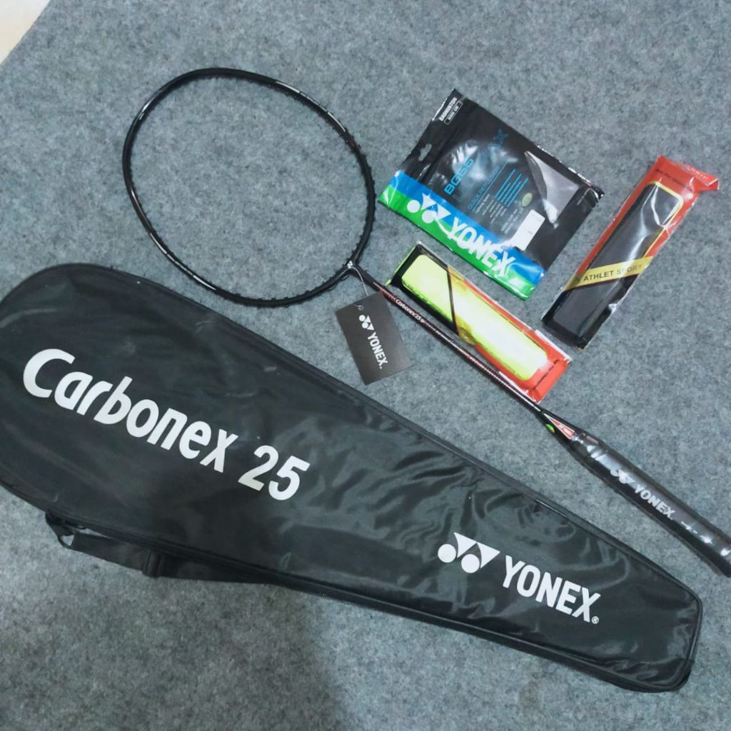 RAKET BADMINTON YONEX TERPASANG SENAR CARBONEX 25 SP TENSION 28 LBS PAKET LENGKAP BONUS TAS DAN GRIF