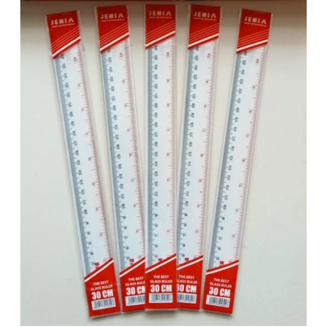 

Penggaris 30 cm JENIA SEJATI 1830