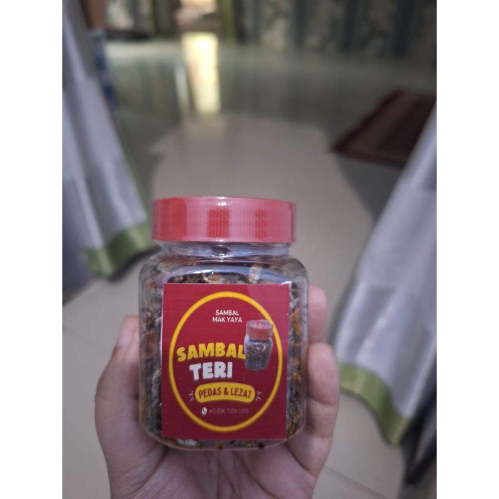 

Sambal Teri Mak Yaya