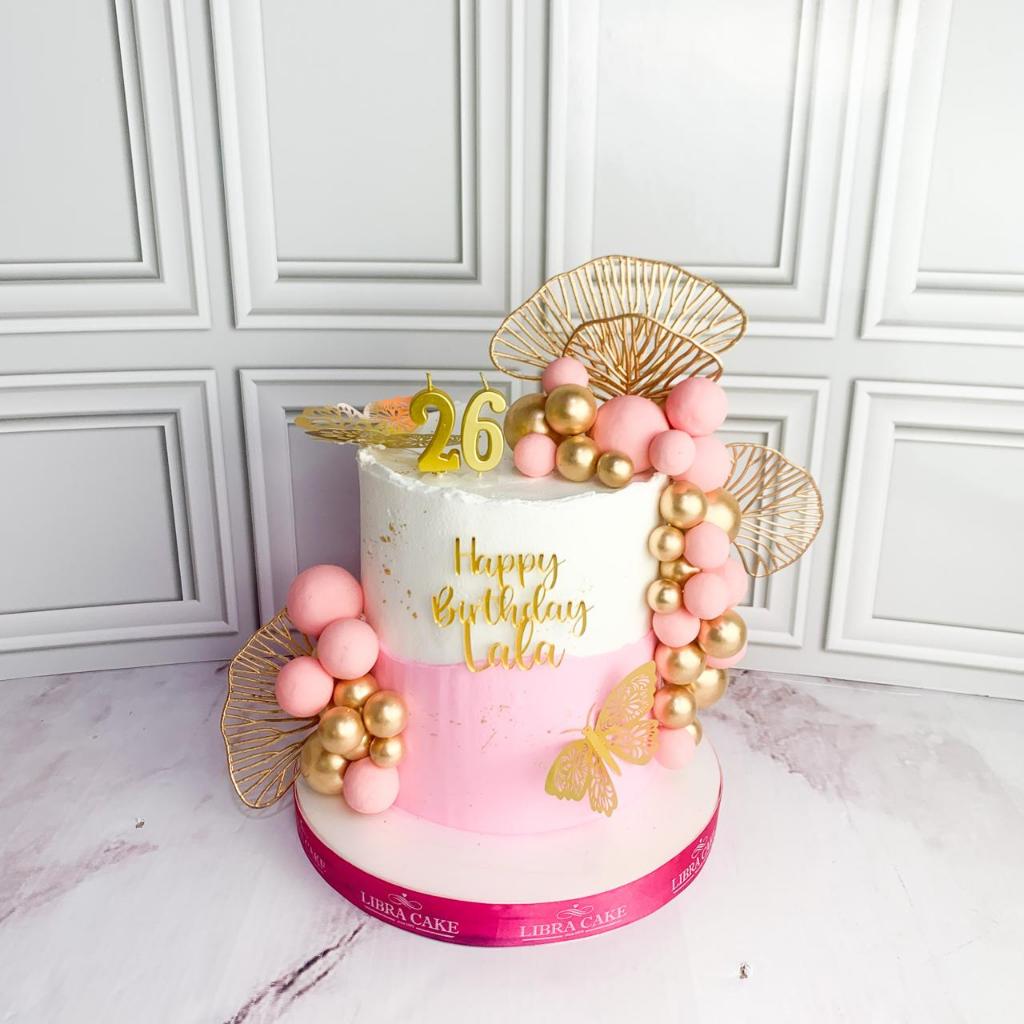 

Kue Ulang Tahun/Birthday Cake/Kue Ulang Tahun Tema Pink/Pink Cake/Kue Birthday Cake