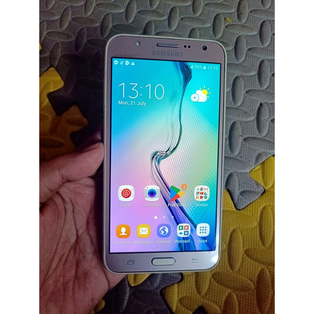 SAMSUNG J7 2015 RAM 2/16GB SECOND