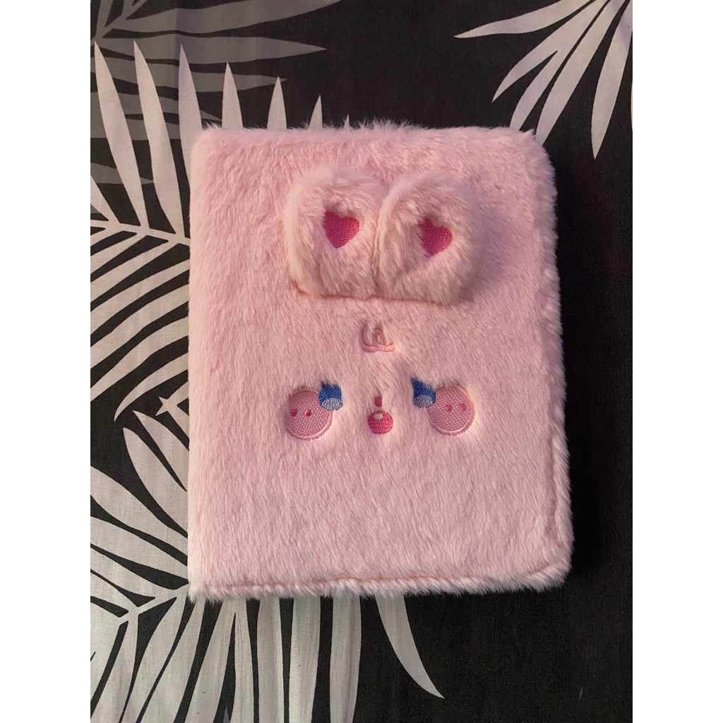 

Preloved Binder bunny pink A5 6ring *Baca deskripsi