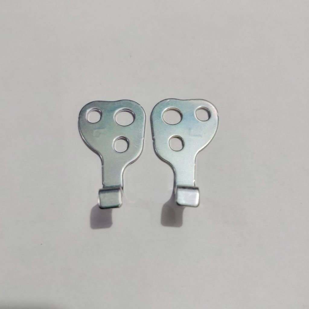 Besi plat step boncengan belakang pcx 160 pcx  original set kanan Dan kiri