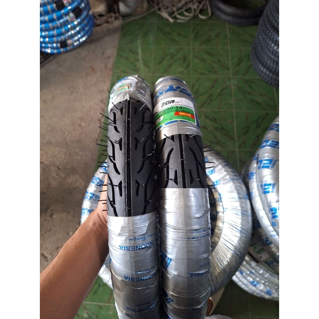 Ban motor ring 14, non tubles.ukuran 80/90 - 14.