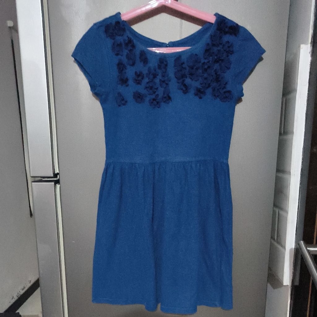 dress kaos denim GAP usia 7-9 tahun preloved