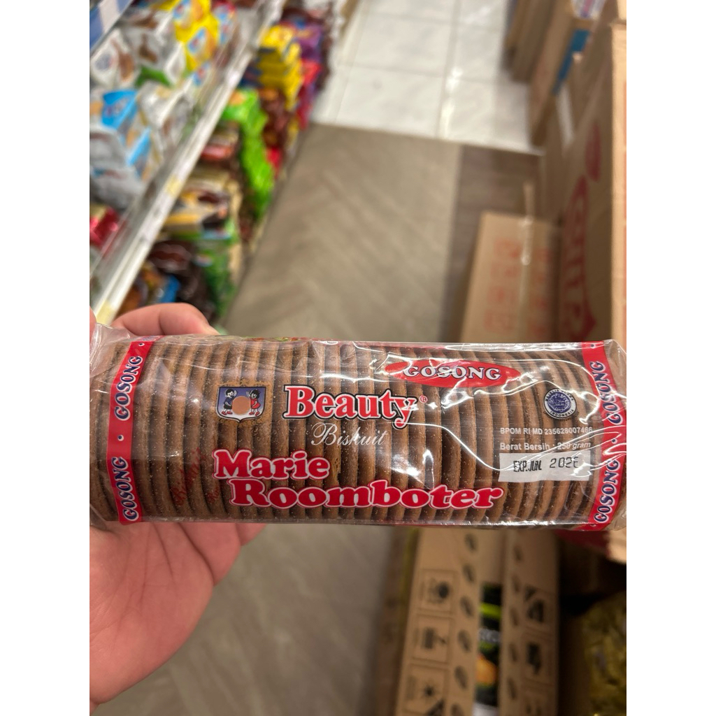 

Beauty biskuit Marie Roomboter 250gr gosong