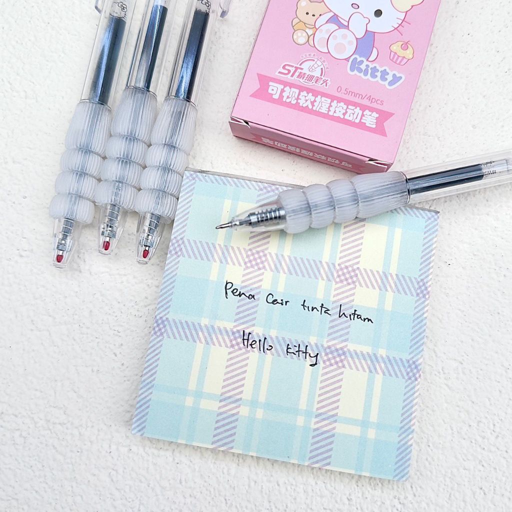 

Hello Kitty 1 Pack Isi 4 Pena Cair Tinta Hitam Pulpen 0.5mm