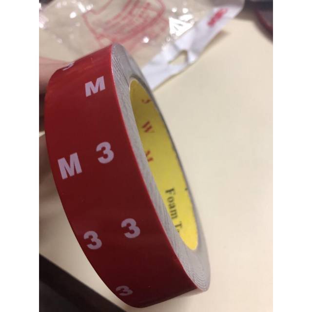 

LEM 3M BUKAN DI JUAL ECERAN INI BUAT TALANG AIR DOUBLE TAPE BOLAK BALIK