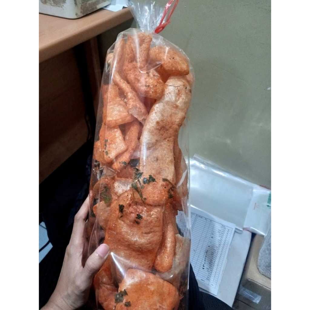 

Dorokdok Kulit Rambak Pedas Daun Jeruk 100Gram Stik / Bisa Bayar di Tempat 100% HALAL