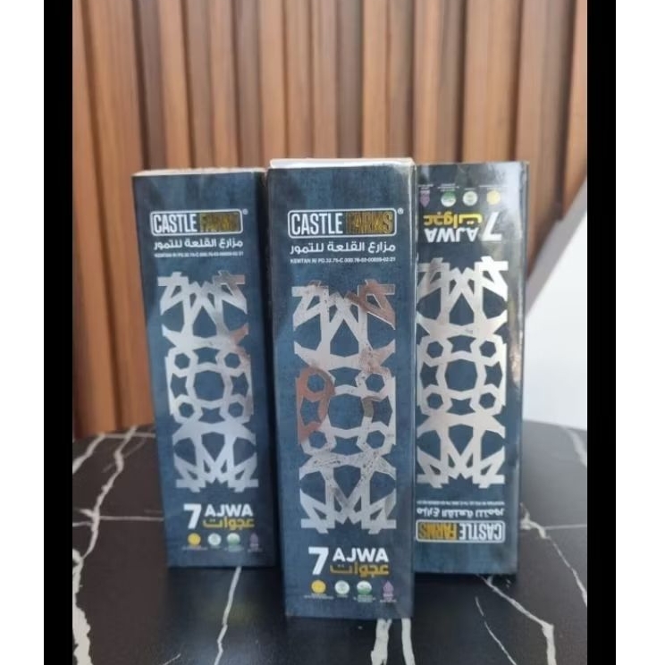 

Kurma ajwa castle farms 7 butir