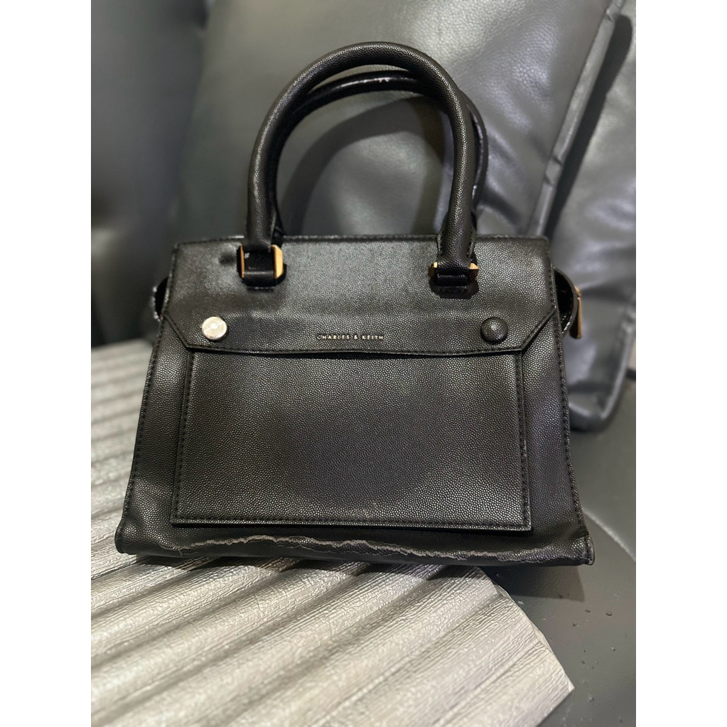 Tas Charles Keith Handle Bag Preloved Ori Counter