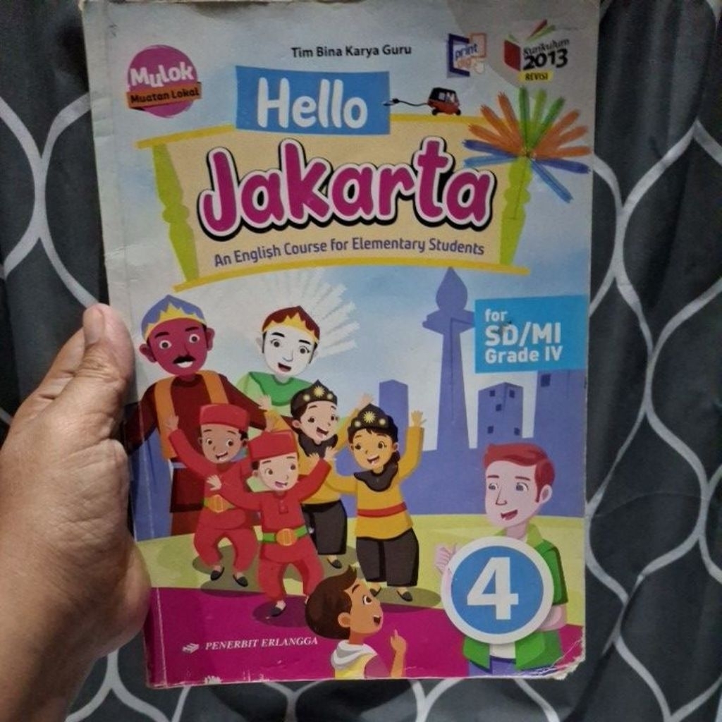 Hello Jakarta kelas 4 SD/MI