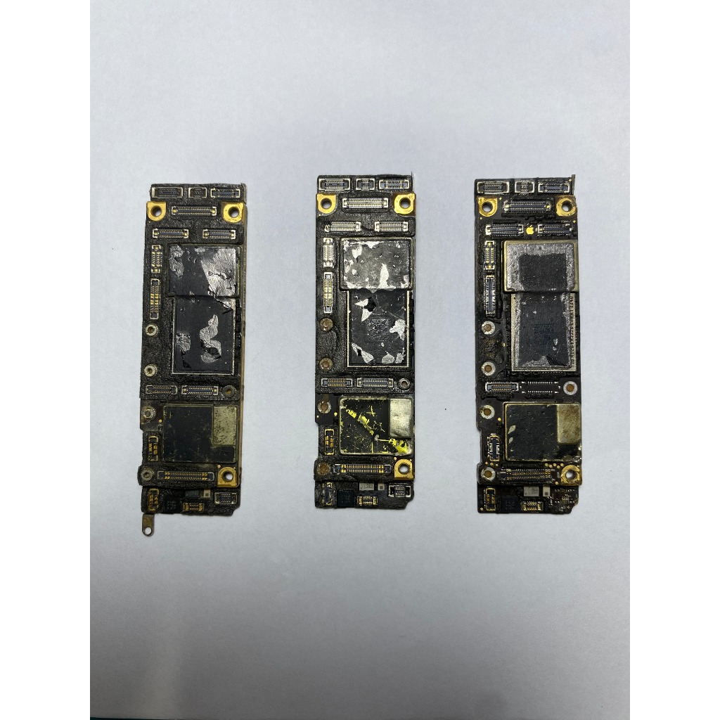 BAHAN KANIBALAN MESIN IPHONE 11 : POIN IC NAND - BARANG SEPERTI FOTO