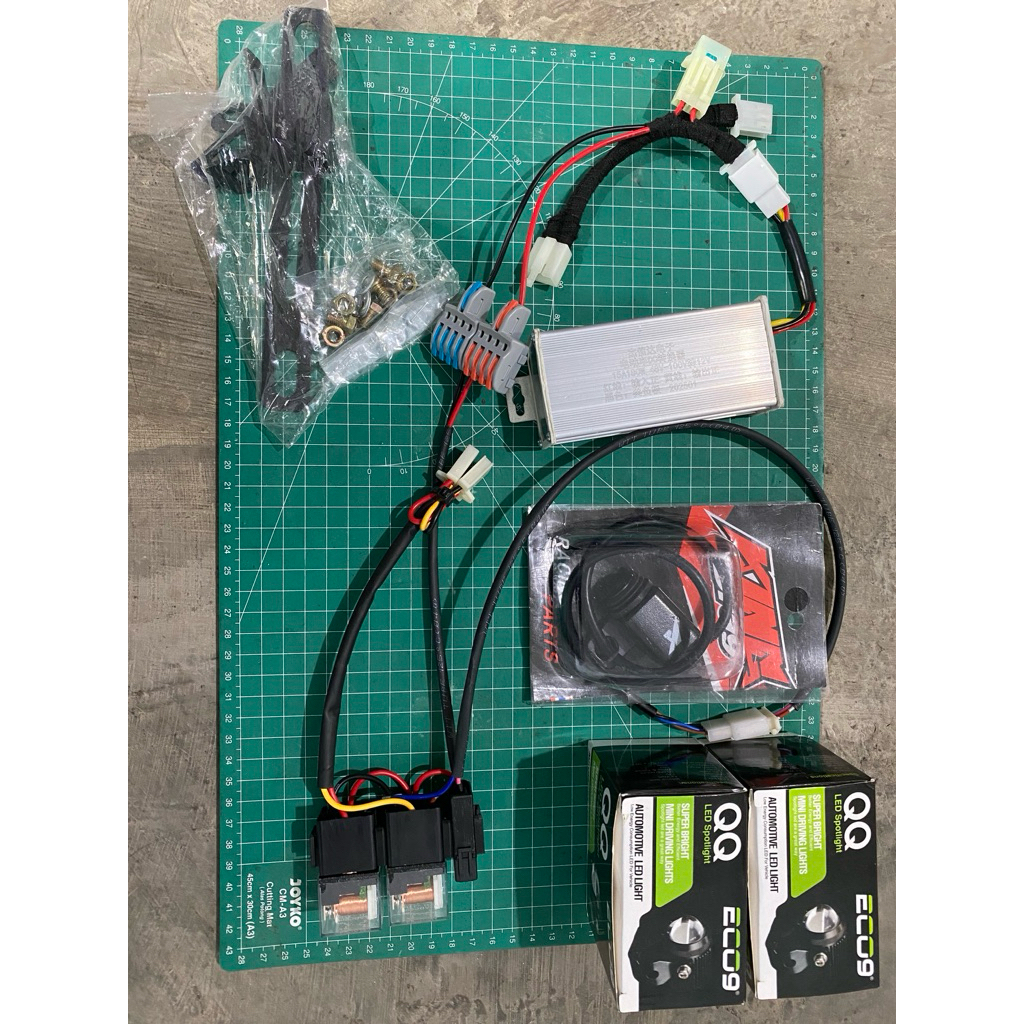 lampu tembak PNP Polytron Fox R/S,lampu Polytron Fox R, lampu Polytron Fox s