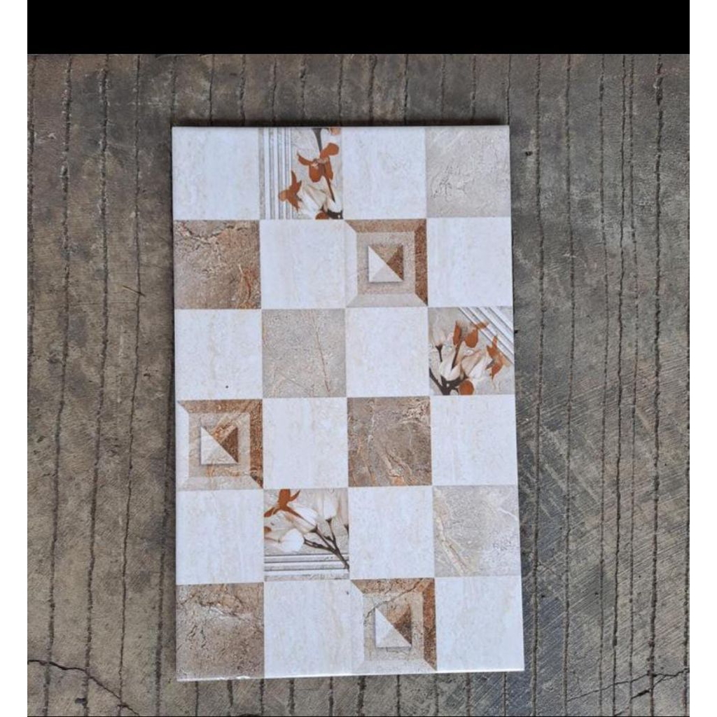 keramik dinding glossy 25x40 Patricia deco beige