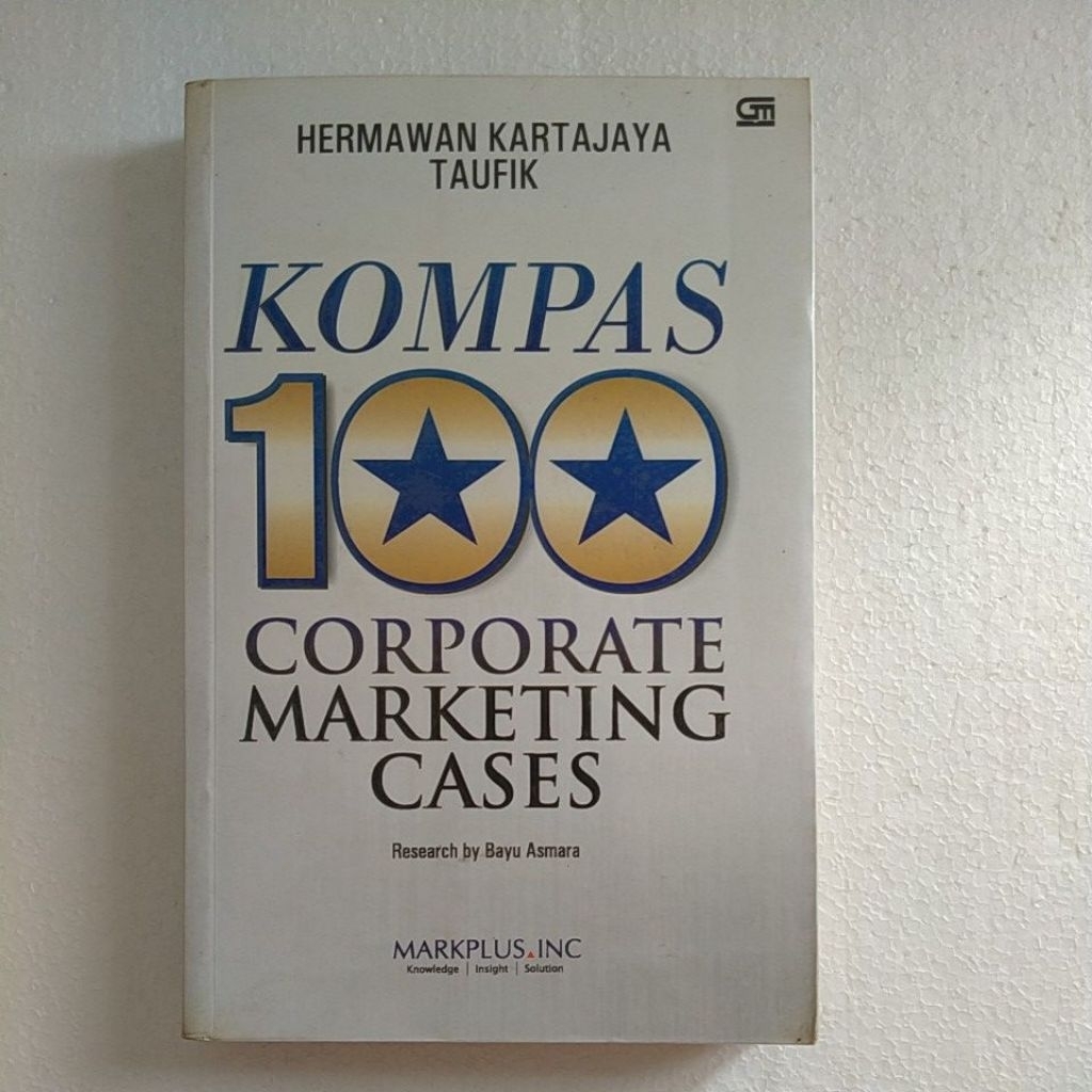 Buku Original CORPORATE MARKETING CASES ( KOMPAS 100 )