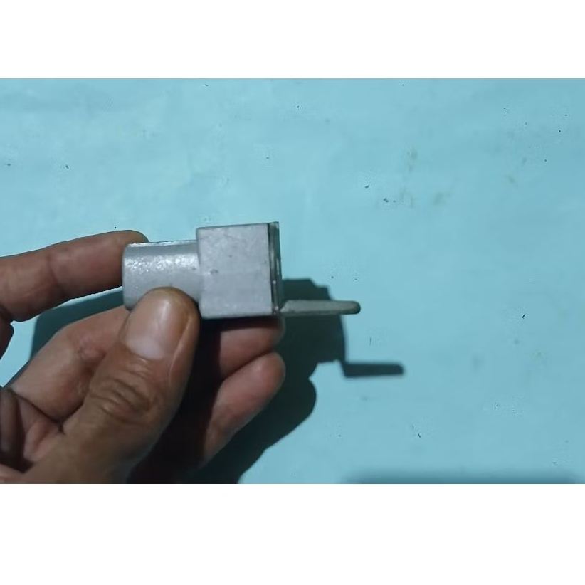 sekring puse pusat sekring pemakain mobil universal original