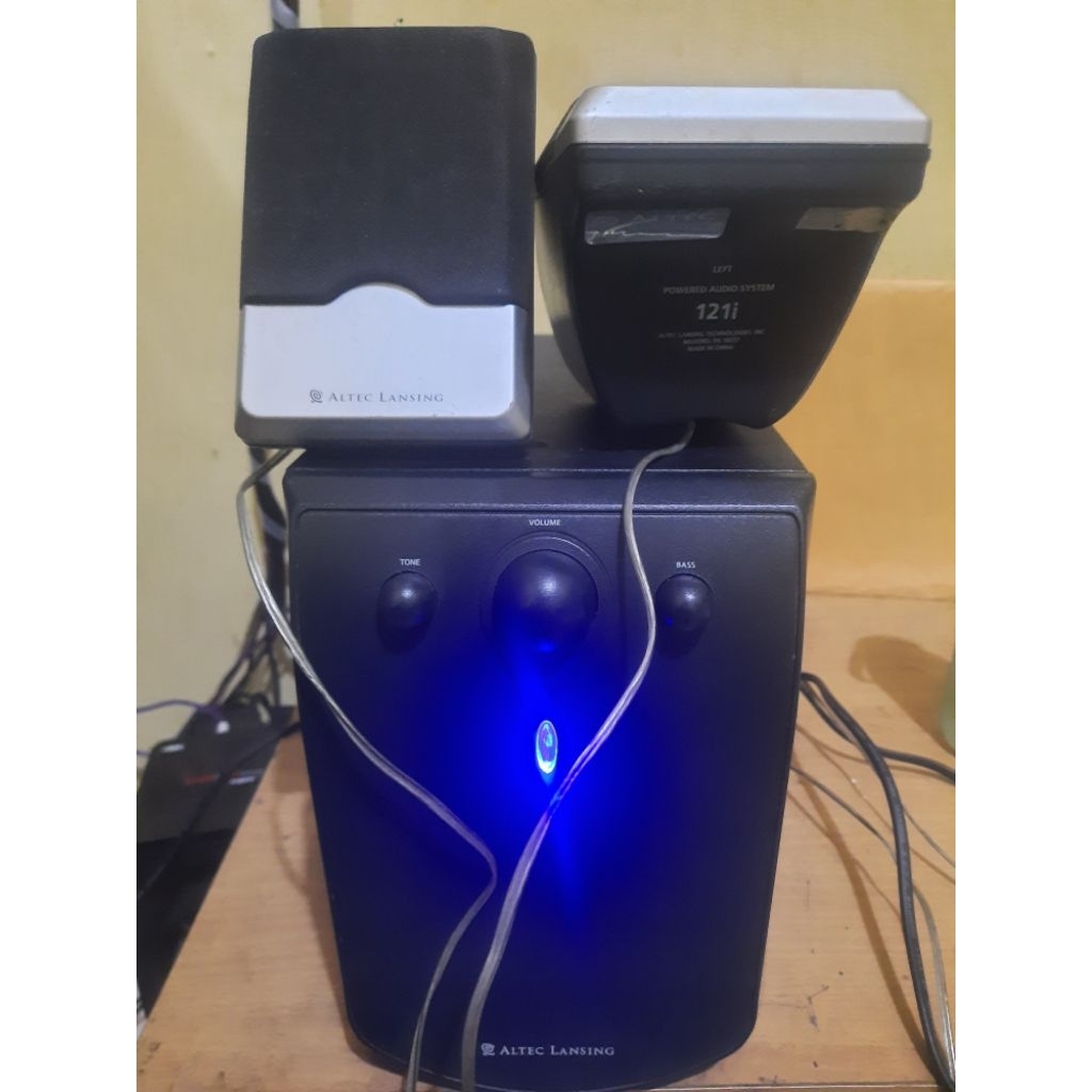 altec lansing 121i
