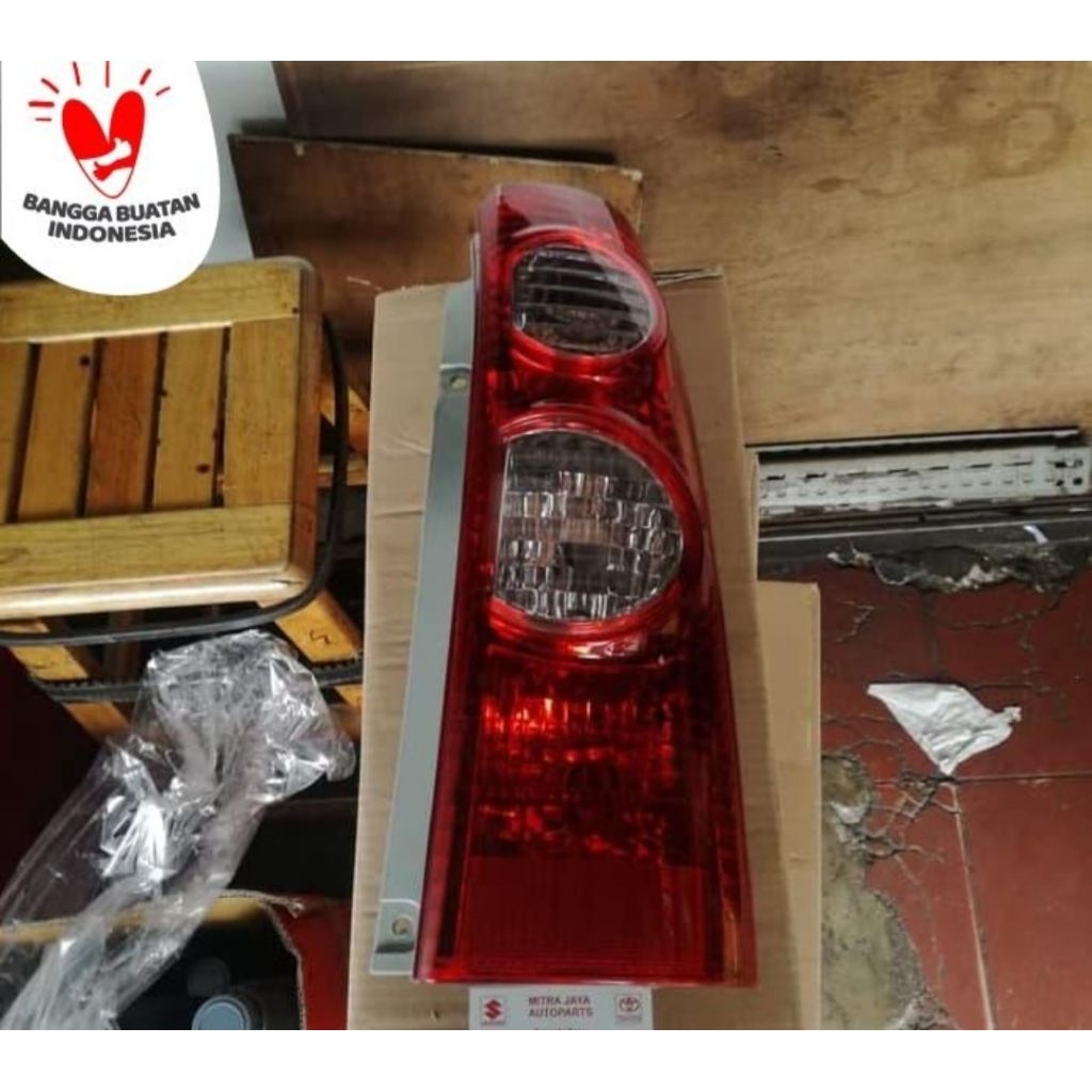 Lampu stop Lampu belakang Stop lamp Avanza Xenia VVTI satuan