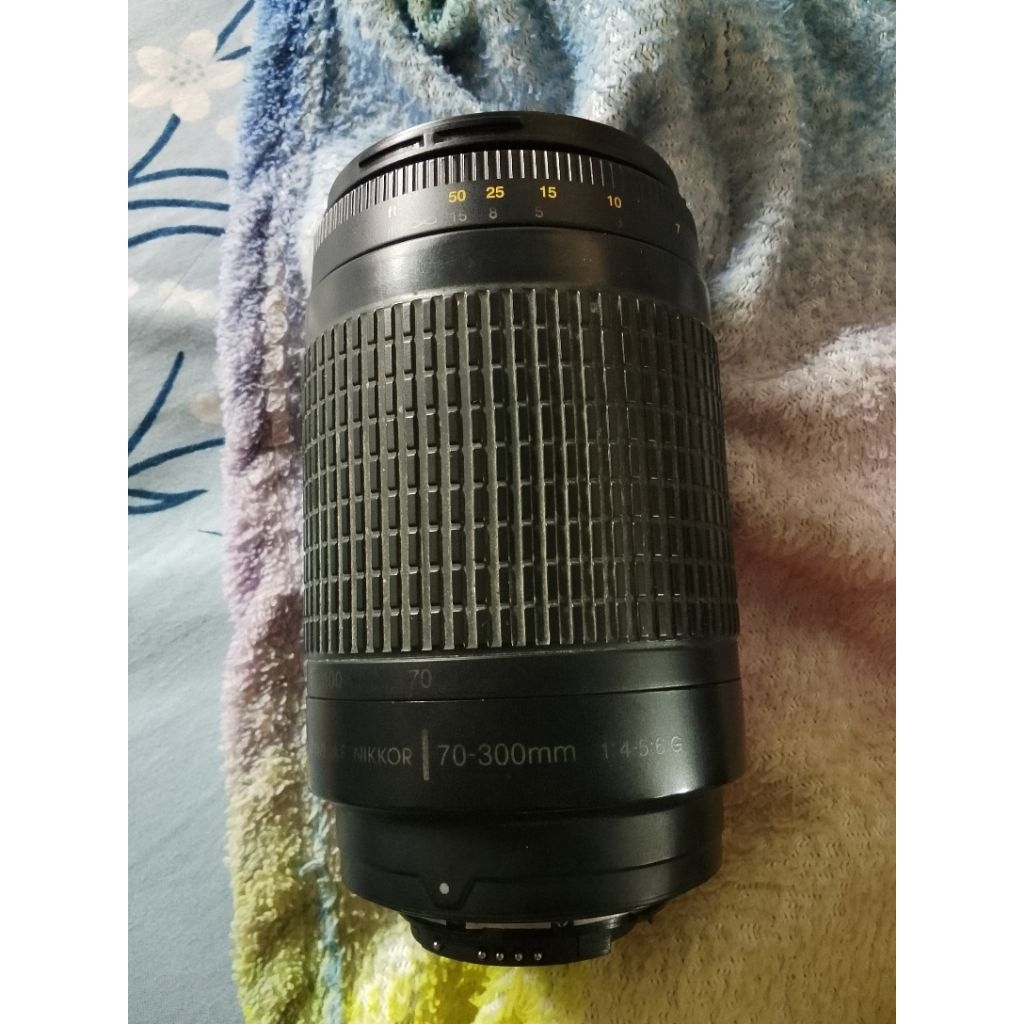 LENSA NIKON AF NIKKOR 70-300 MM
