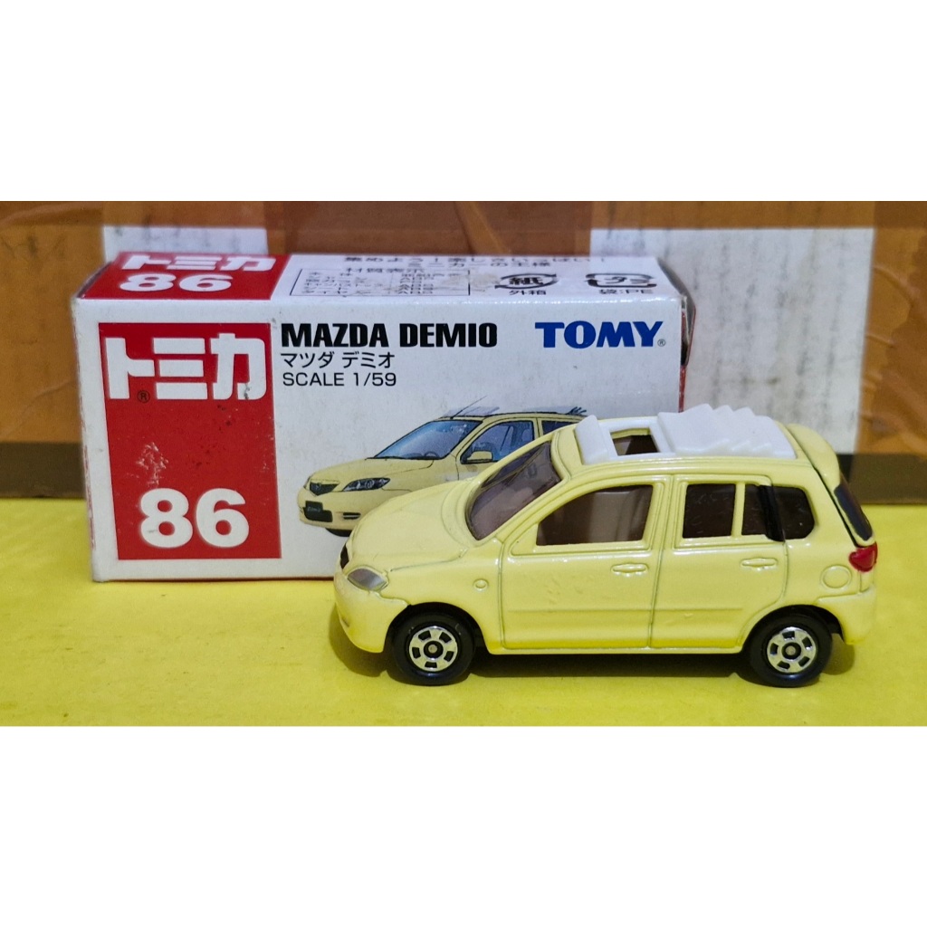Tomica Tomy Biru 86 MAZDA DEMIO