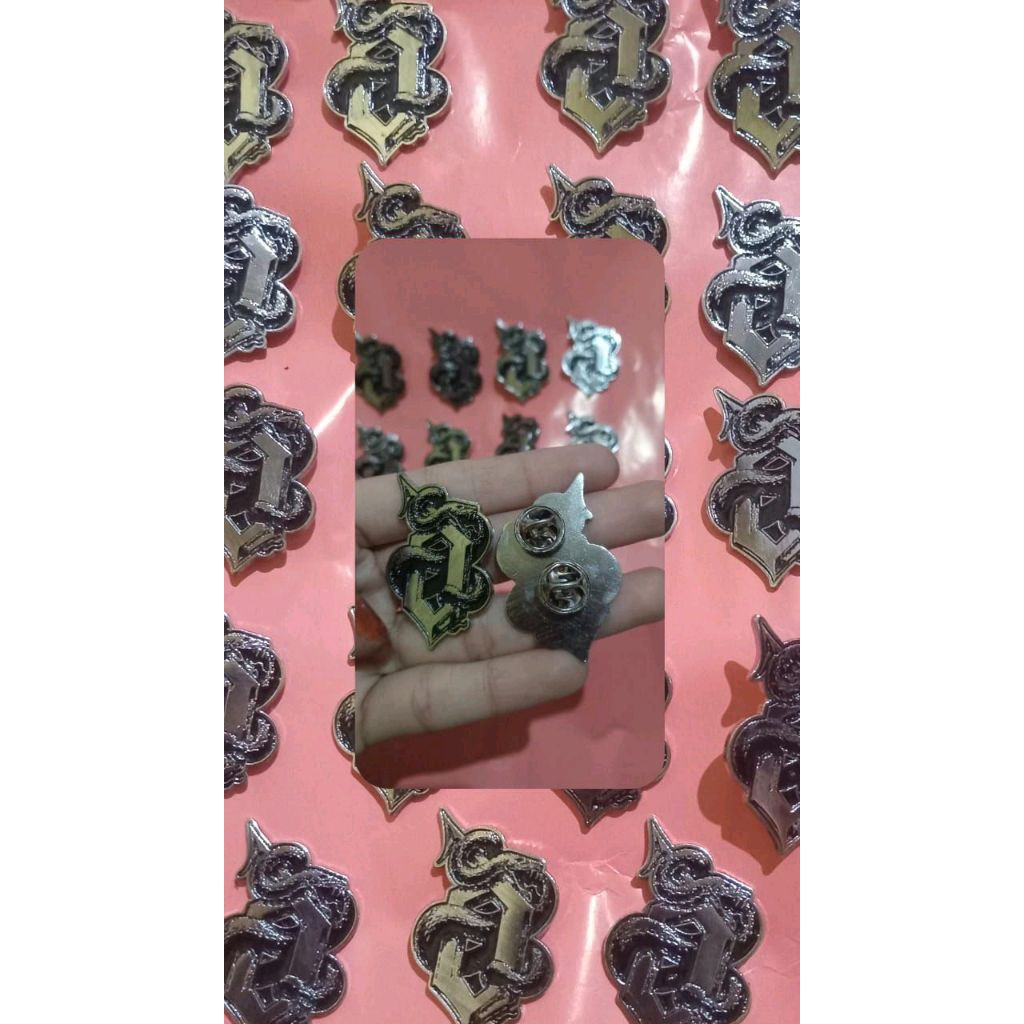 ENAMEL PIN CUSTOM SILVER/GOLD...