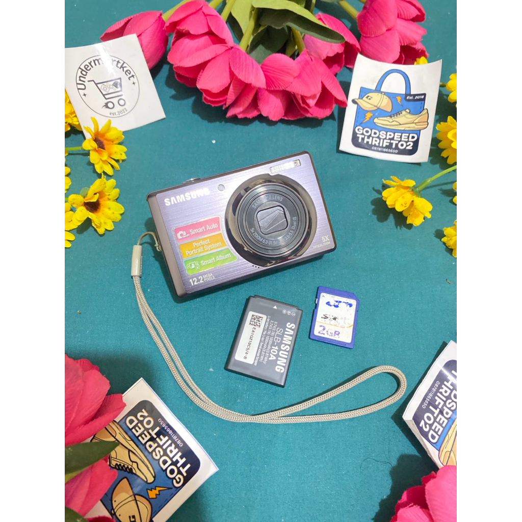 Camera Digital Samsung PL65 Grey Glossy series 12.2 MegaPixels 5x Optical Zoom