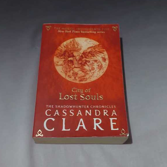 The Shadowhunter Chronicles: City of Lost Souls - Cassandra Clare | Preloved Second Novel Buku